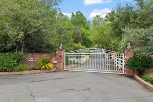 88 Almond Ave, Oroville, CA 95966 - Photo 3