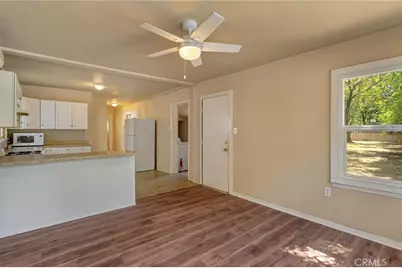 1087 E 9th Street, Chico, CA 95928 - Photo 9