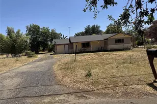 1134 12th St, Oroville, CA 95965 - Photo 3