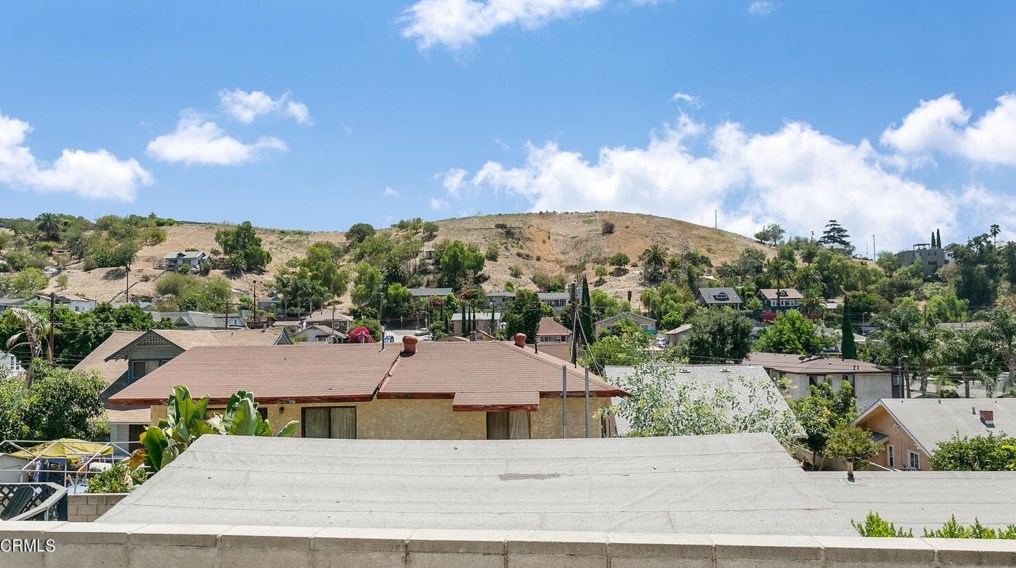2817 Montecito St, Los Angeles CA  90031-2050 exterior