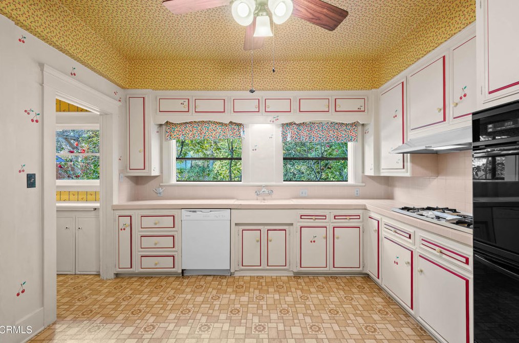 1801 Wayne Ave, South Pasadena CA  91030-4936 exterior