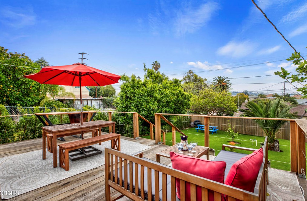 2912 Idell St, Los Angeles CA  90065-1540 exterior