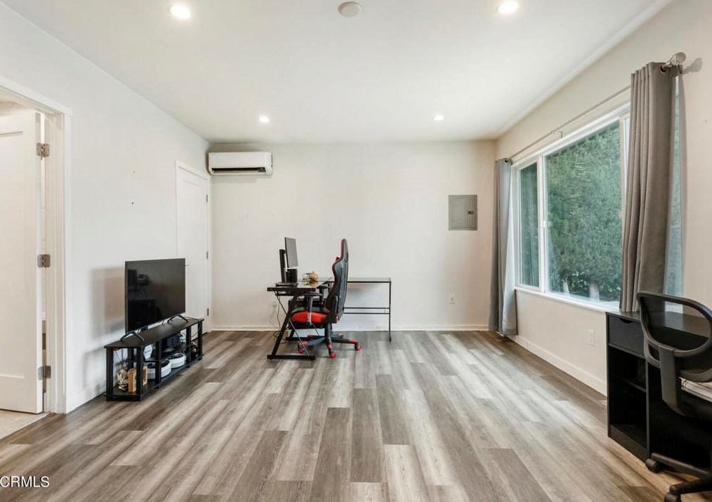 3965 California Blvd, Pasadena CA  91107-5737 exterior