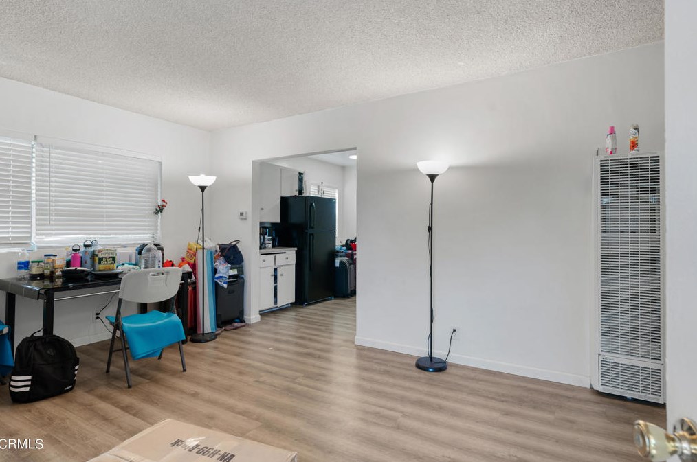 418 Chester Ave, Pasadena CA 91106-4913 exterior