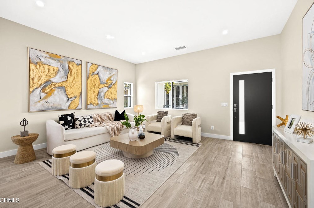 1523 Elizabeth St, Pasadena CA  91104-2609 exterior