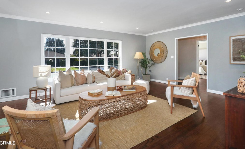 2917 Magna Vista St, Pasadena CA  91107-1841 exterior