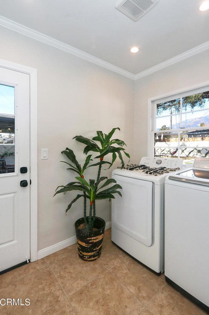 2917 Magna Vista St, Pasadena CA  91107-1841 exterior