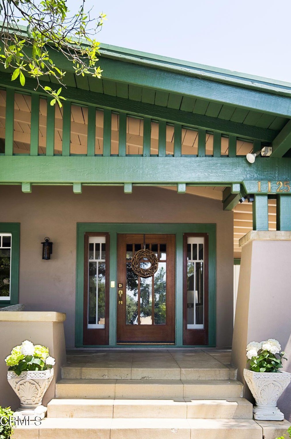 1125 Mariposa St, Altadena CA  91001-2021 exterior