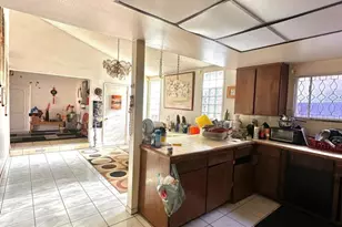 11440 Strathern St, North Hollywood, CA 91605 - Photo 5