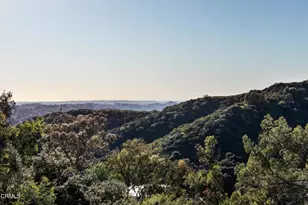 363 Patrician Way, Pasadena, CA 91105 - Photo 19