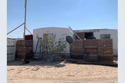 10080 Santa Fe Fire Road, Lucerne Valley, CA 92356 - Photo 35