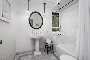 1556 Scenic Dr, Pasadena, CA 91103 - Photo 15