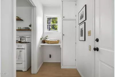 1556 Scenic Drive, Pasadena, CA 91103 - Photo 11