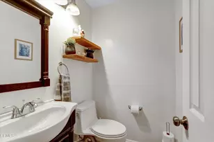 12557 Pinehurst St, El Monte, CA 91732 - Photo 9