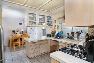 15492 Somerset Court, Fontana, CA 92337 - Photo 3