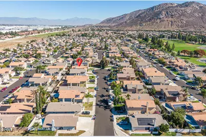 15492 Somerset Court, Fontana, CA 92337 - Photo 5