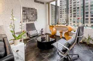 10724 Wilshire Blvd, Los Angeles, CA 90024 - Photo 5