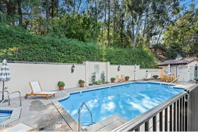 70 N Arroyo Boulevard, Pasadena, CA 91105 - Photo 37