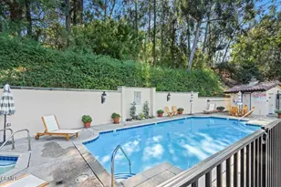 70 N Arroyo Blvd, Pasadena, CA 91105 - Photo 37