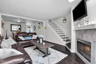 19431 Sherman Way #6, Reseda, CA 91335 - Photo 3