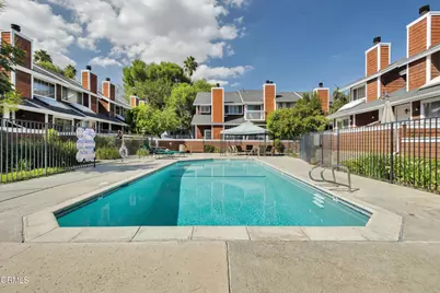 19431 Sherman Way #6, Reseda, CA 91335 - Photo 27