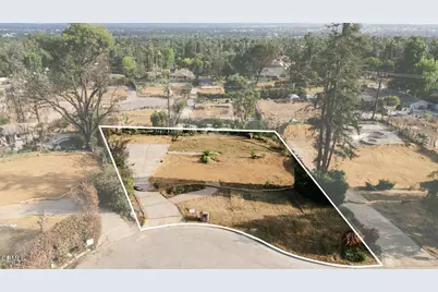 1800 Alta Wood Drive, Altadena, CA 91001 - Photo 3