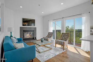 1300 Blue Hill Rd, Los Angeles, CA 90041 - Photo 15