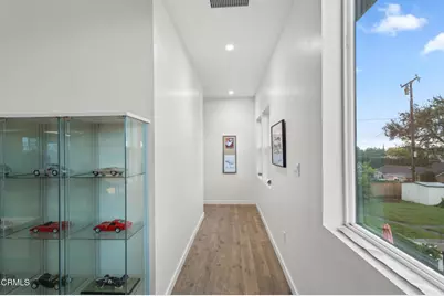 1818 New York Drive, Altadena, CA 91001 - Photo 21