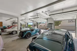 1818 New York Dr, Altadena, CA 91001 - Photo 1