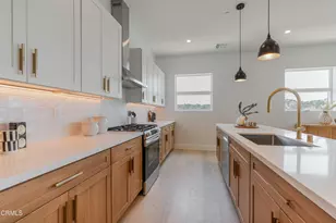 3874 W Point Dr, Los Angeles, CA 90065 - Photo 17