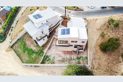3874 W Point Drive, Los Angeles, CA 90065 - Photo 45