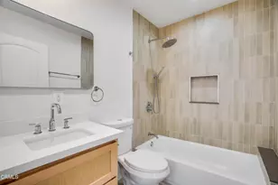 1210 W 70th St, Los Angeles, CA 90044 - Photo 21