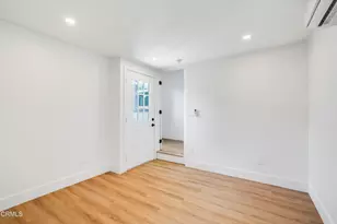 1210 W 70th St, Los Angeles, CA 90044 - Photo 23