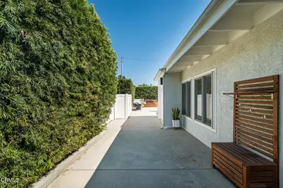 2144 N Pass Avenue, Burbank, CA 91505 - Photo 53