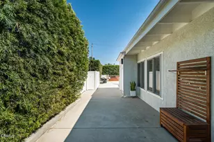 2144 N Pass Ave, Burbank, CA 91505 - Photo 53