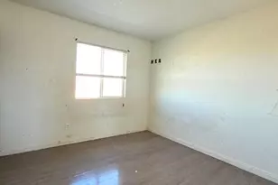 13720 Dove Ct, Victorville, CA 92394 - Photo 7