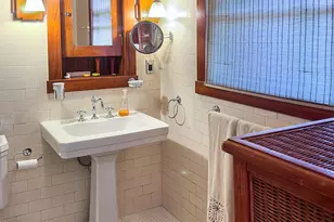 195 S Grand Ave, Pasadena, CA 91105 - Photo 73