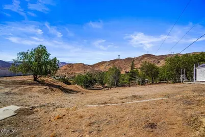 510 E Soledad Road, Palmdale, CA 93510 - Photo 15