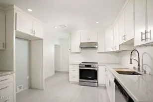 8939 Rhea Ave, Northridge, CA 91324 - Photo 35