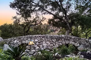 3740 Canyon Crest Rd, Altadena, CA 91001 - Photo 47