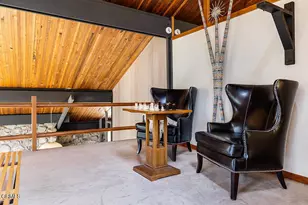 3740 Canyon Crest Rd, Altadena, CA 91001 - Photo 25