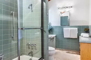 3740 Canyon Crest Rd, Altadena, CA 91001 - Photo 33