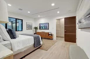 4423 Bergamo Dr, Encino, CA 91436 - Photo 41