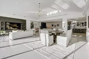 4423 Bergamo Dr, Encino, CA 91436 - Photo 15