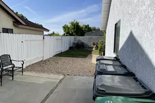 3811 Triton Dr, Palmdale, CA 93550 - Photo 21