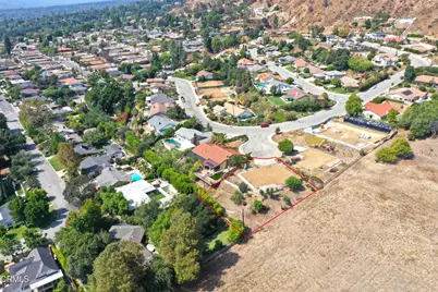 3984 Park Vista Circle, Pasadena, CA  - Photo 3