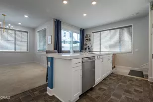 3067 Harrison Ln, Simi Valley, CA 93065 - Photo 11