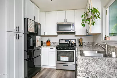 43063 Lemonwood Dr Drive, Lancaster, CA 93536 - Photo 9