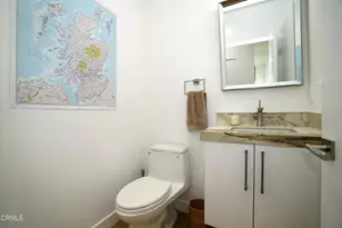 6565 Pickwick St, Los Angeles, CA 90042 - Photo 15