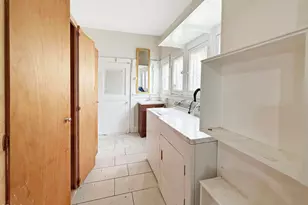 606 N Normandie Ave, Los Angeles, CA 90004 - Photo 37